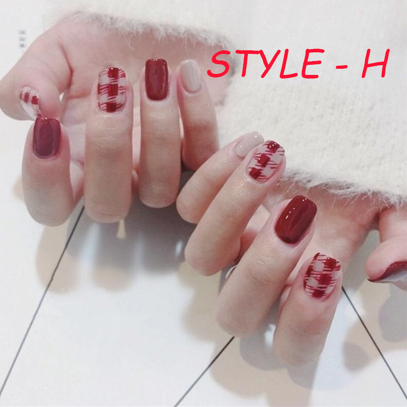 【HAPPY EASTER SALE - 2 FOR 1 ! 🔥ONLY $7.45 EACH ! 🔥】French Manicure Ready-to-wear Gel Manicure