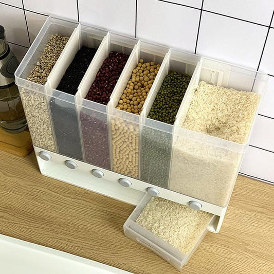 Wall-mounted dry food dispenser